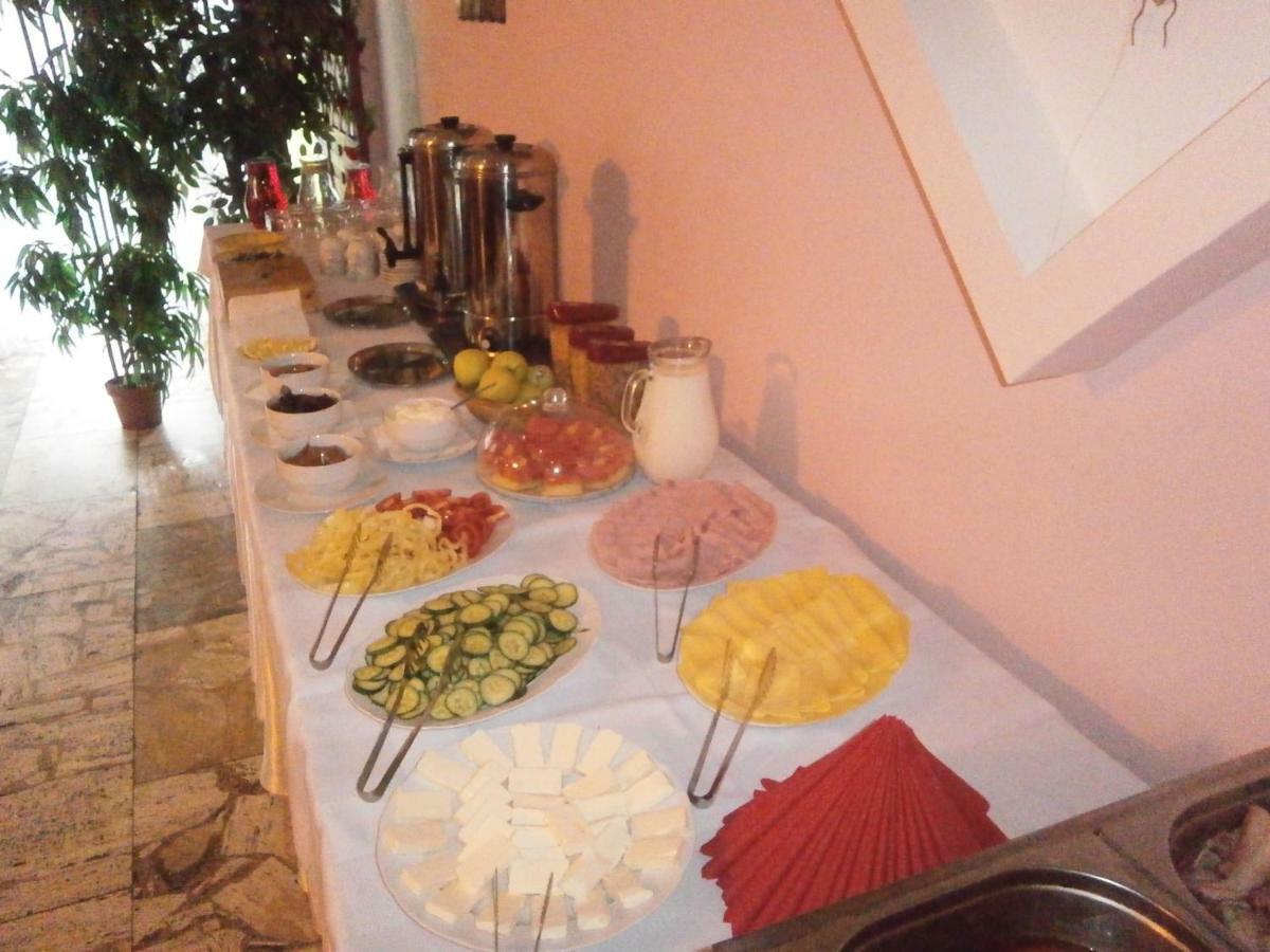 Hotel Abc Hotel Nitra